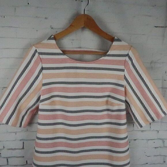 POMAGE CLOTHING WHITE WITH BLACK & ORANGE STRIPES 1/2 SLEEVE ROUND NECK TOP - Picture 4 of 8
